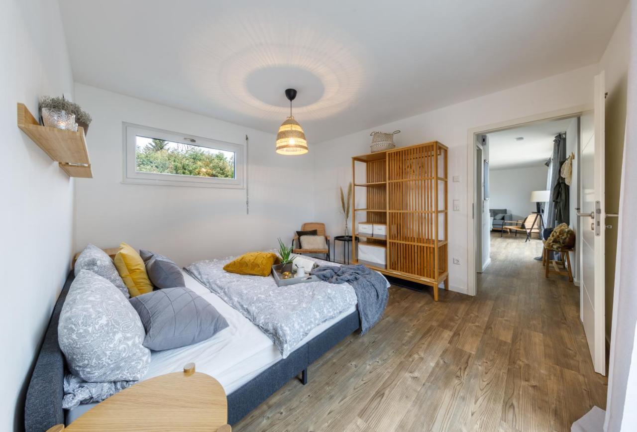 Tiny Cubus Villa Osterhofen Dış mekan fotoğraf